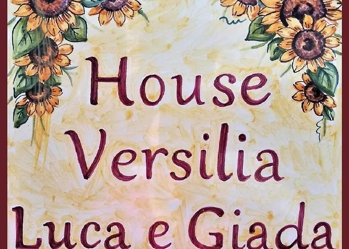 House Versilia Luca E Giada, 5 Chilometri Da Dei Marmi!