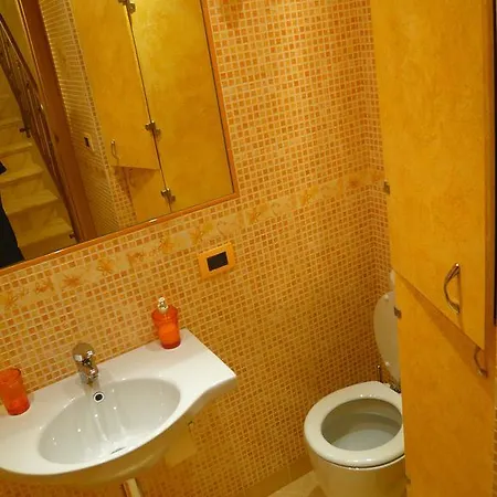 Holiday home House Versilia Luca E Giada, 5 Chilometri Da Dei Marmi! *