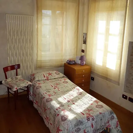 בית נופש House Versilia Luca E Giada, 5 Chilometri Da Dei Marmi! *