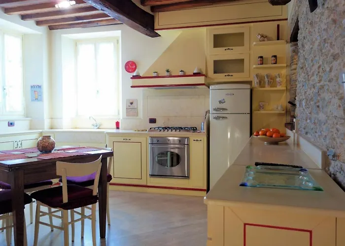 度假居 House Versilia Luca E Giada, 5 Chilometri Da Dei Marmi! 马尔米堡