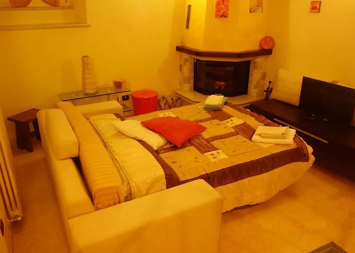 House Versilia Luca E Giada, 5 Chilometri Da Dei Marmi!