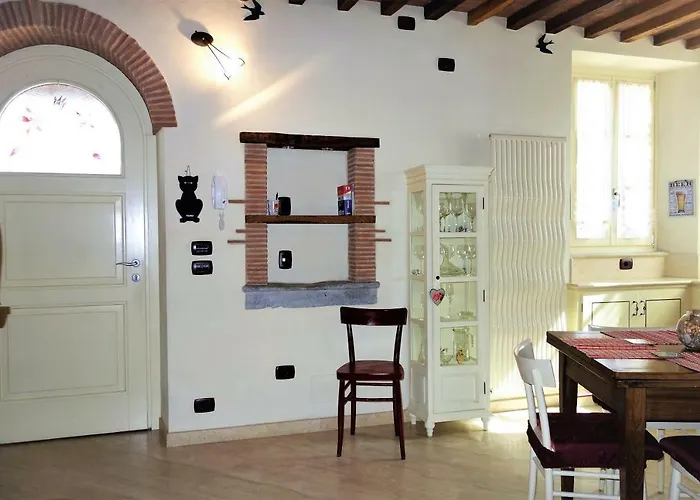 House Versilia Luca E Giada, 5 Chilometri Da Dei Marmi! Dom wakacyjny